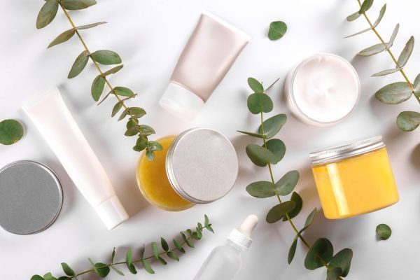 Kandungan Skincare Untuk Kulit Kering Supaya Lembab Dan Sehat Kembali