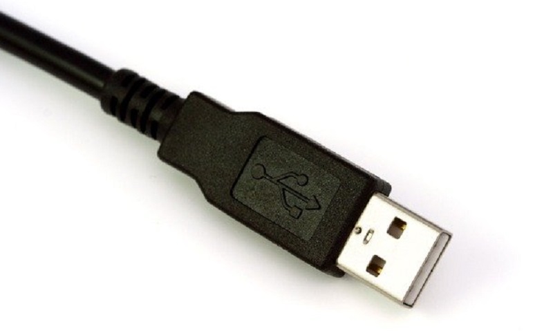 Keyboard Kabel Komputer Berdasarkan Port Koneksi